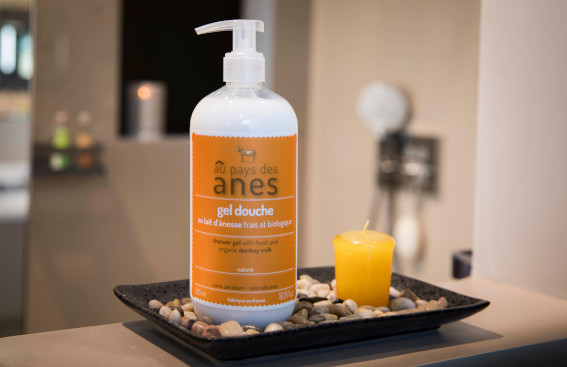 Gel douche au lait d'ânesse, de la douceur pour toute la famille