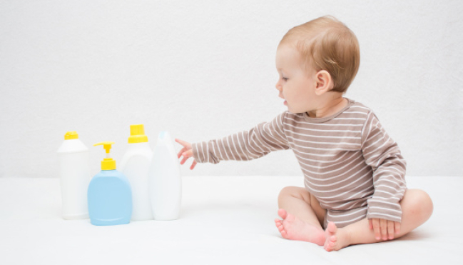 Gel douche au lait d’ânesse : est-il adapté aux enfants et aux peaux délicates ?