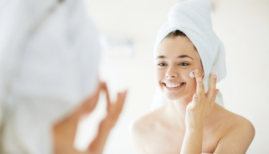 Les différentes crèmes visage au lait d’ânesse