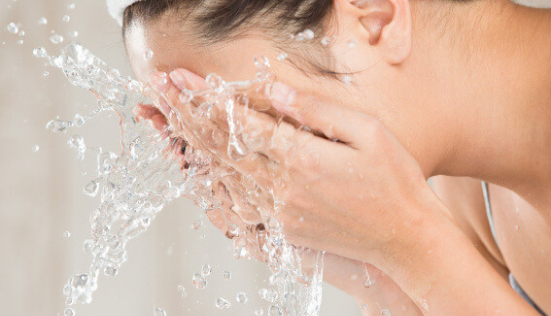 5 conseils pour bien se laver le visage