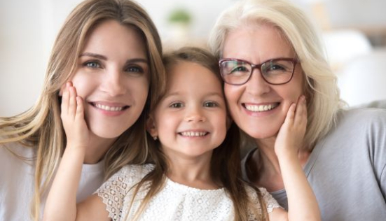 Fête des Grands-Mères : faites-lui plaisir avec la cosmétique au lait d’ânesse