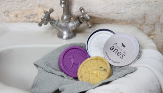 Top 5 des boîtes à savon pratiques et élégantes pour voyager léger