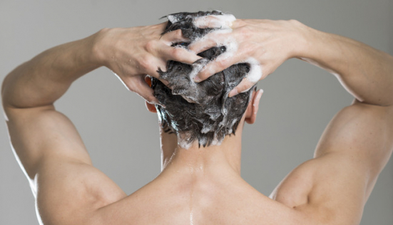 Le shampoing solide Au Pays des Ânes : prenez soin de vos cheveux !