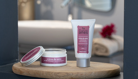 La crème de soins Au Pays des Ânes : le véritable allié des peaux atopiques