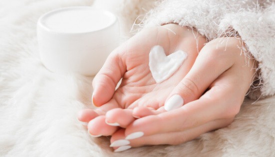 Crème mains au lait d'ânesse pour une peau douce même en hiver