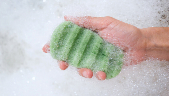 Pourquoi utiliser une éponge konjac pour le corps ?