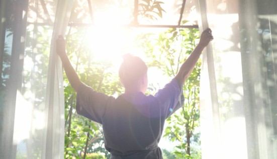 Comment avoir une belle peau dès le réveil ?