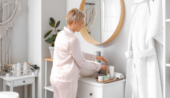 Quelle routine visage à 50 ans ?