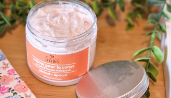 Pourquoi la texture d’une crème change tout pour les peaux sèches ?