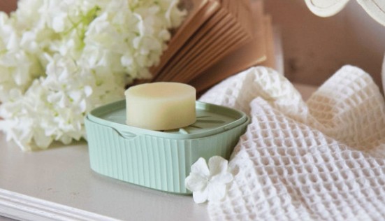 Peut-on utiliser un savon au lait d’ânesse pour se démaquiller ?